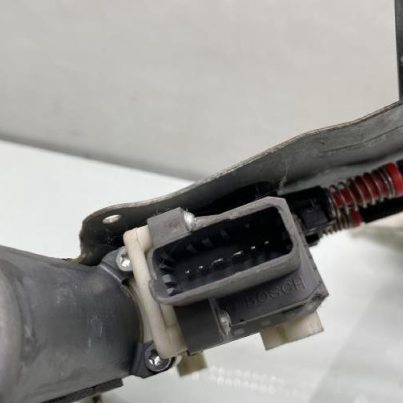 Leve vitre electrique avant gauche CITROEN XSARA PICASSO Photo n°8