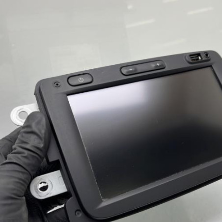 Autoradio d'origine RENAULT CAPTUR 1