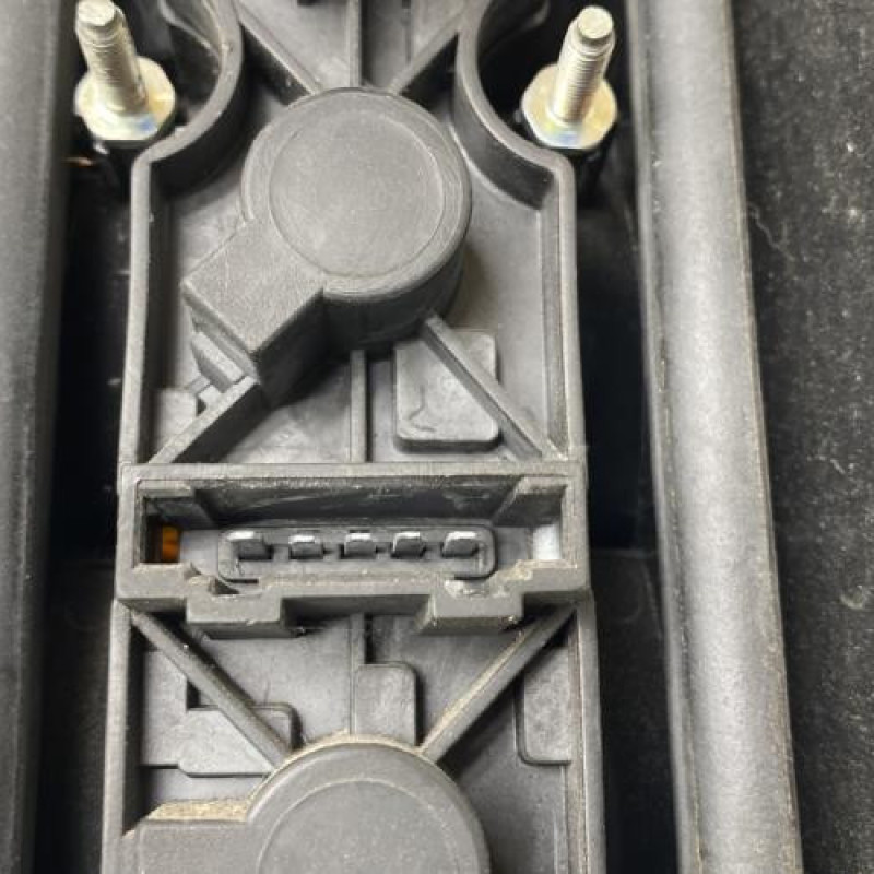 Feu arriere principal gauche (feux) VOLKSWAGEN CADDY 2 Photo n°3