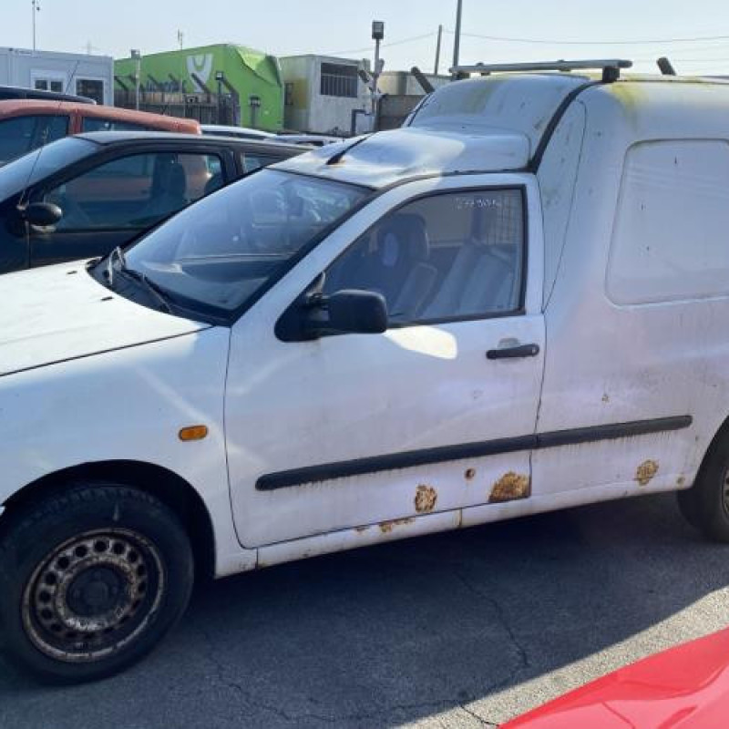 Feu arriere principal gauche (feux) VOLKSWAGEN CADDY 2 Photo n°9