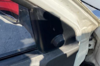 Feu arriere principal gauche (feux) VOLKSWAGEN CADDY 2