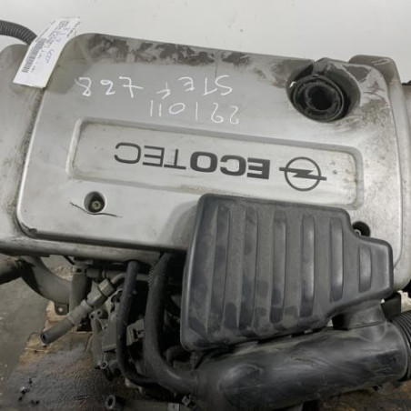 Moteur OPEL CORSA C Photo n°1