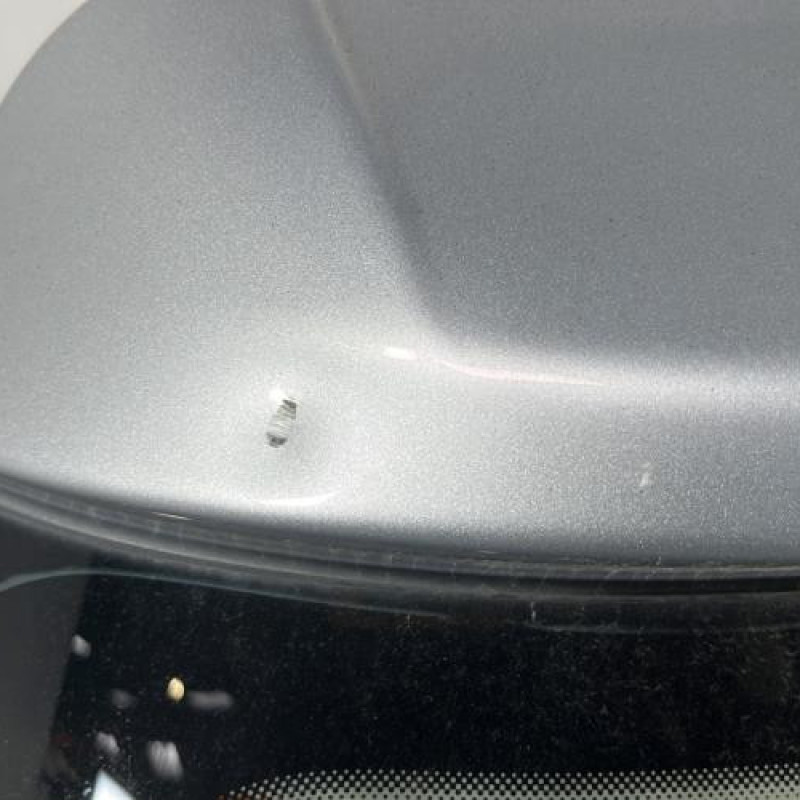 Malle/Hayon arriere VOLKSWAGEN GOLF 6 Photo n°3