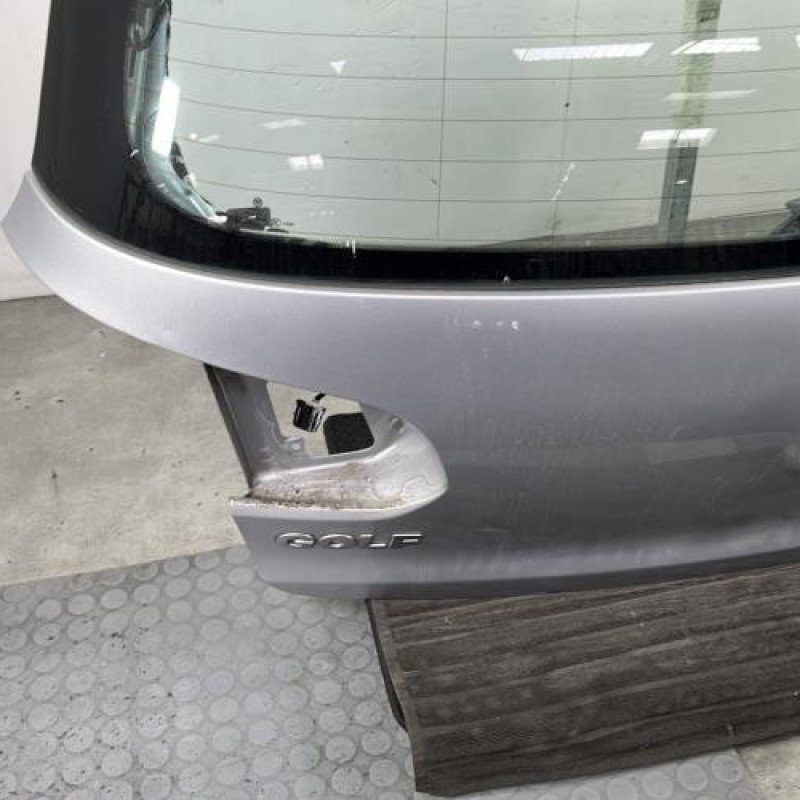 Malle/Hayon arriere VOLKSWAGEN GOLF 6 Photo n°6