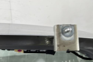 Malle/Hayon arriere VOLKSWAGEN GOLF 6