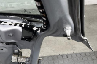 Malle/Hayon arriere VOLKSWAGEN GOLF 6