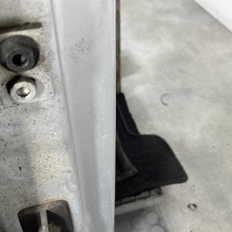 Porte avant droit VOLKSWAGEN GOLF 6 Photo n°4