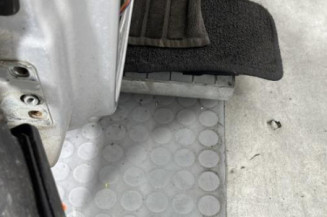 Porte avant droit VOLKSWAGEN GOLF 6