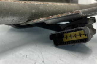 Moteur essuie glace avant RENAULT TRAFIC 2