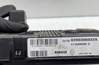 Boitier UPC RENAULT SCENIC 2