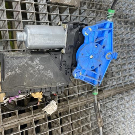 Leve vitre electrique avant droit AUDI A4 2