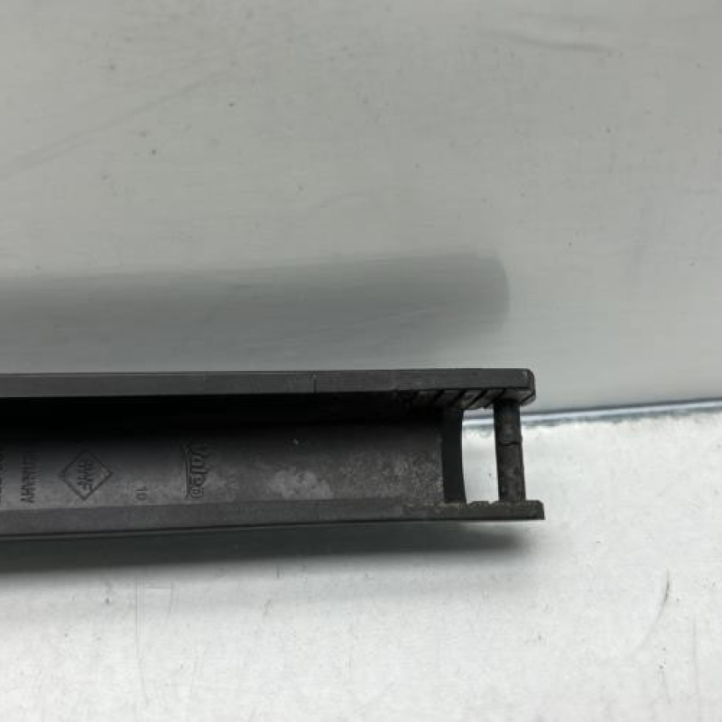 Bras essuie glace arriere VOLKSWAGEN GOLF PLUS Photo n°5