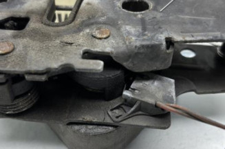 Fermeture de capot VOLKSWAGEN GOLF PLUS