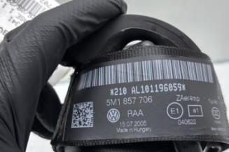 Pretensionneur de ceinture avant droit VOLKSWAGEN GOLF PLUS