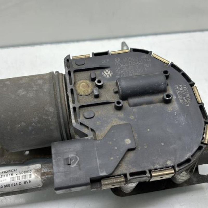 Moteur essuie glace avant droit VOLKSWAGEN GOLF PLUS Photo n°4