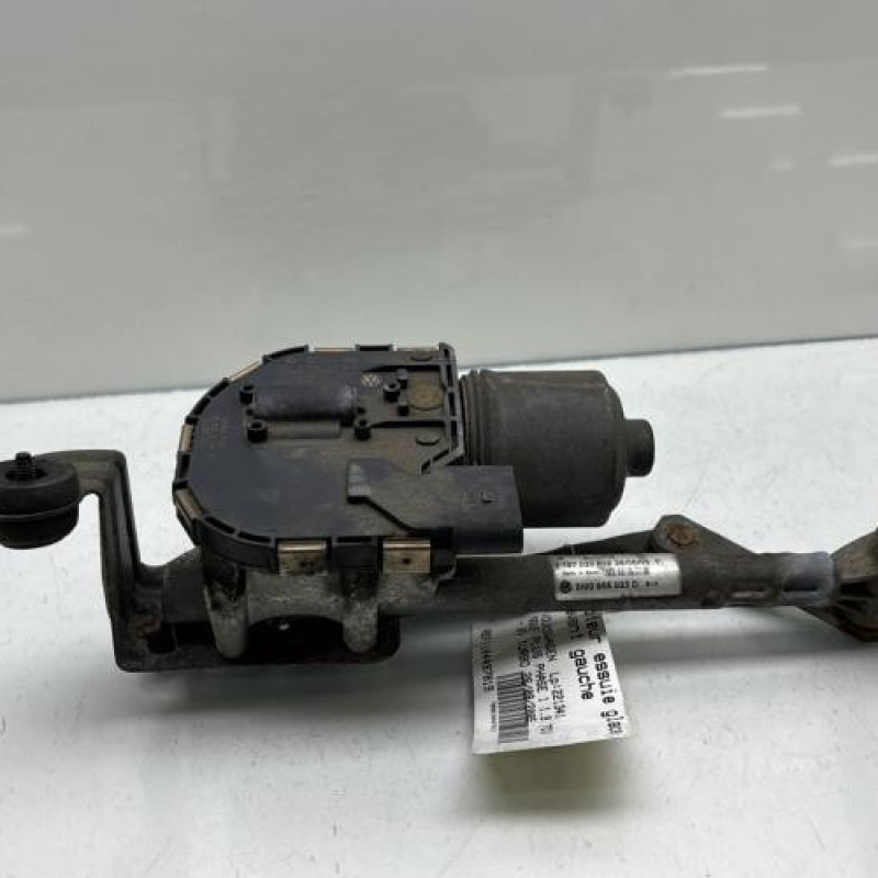 Moteur essuie glace avant gauche VOLKSWAGEN GOLF PLUS Photo n°1