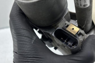 Moteur essuie glace avant gauche VOLKSWAGEN GOLF PLUS
