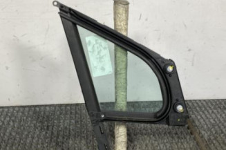 Custode avant gauche (porte) PEUGEOT 5008 1