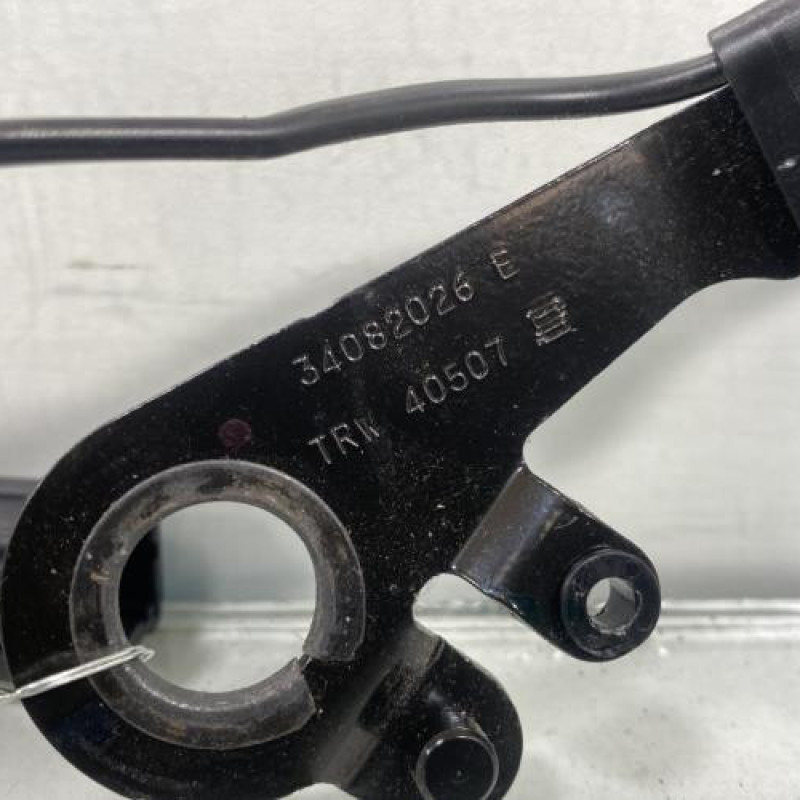 Attache ceinture arriere droit PEUGEOT 5008 1 Photo n°3