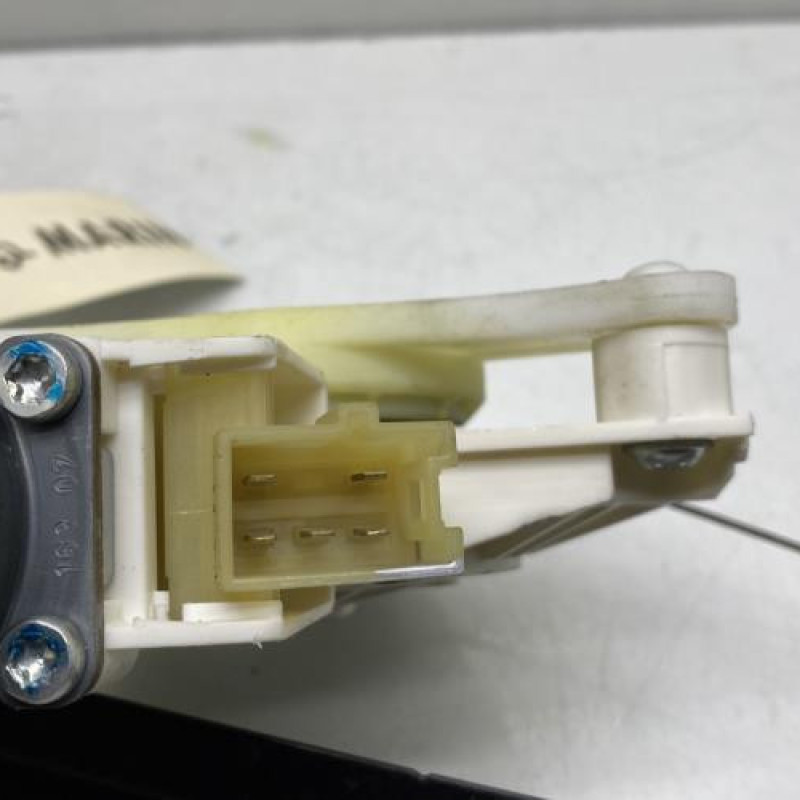 Leve vitre electrique arriere droit MERCEDES CLASSE R 251 Photo n°5