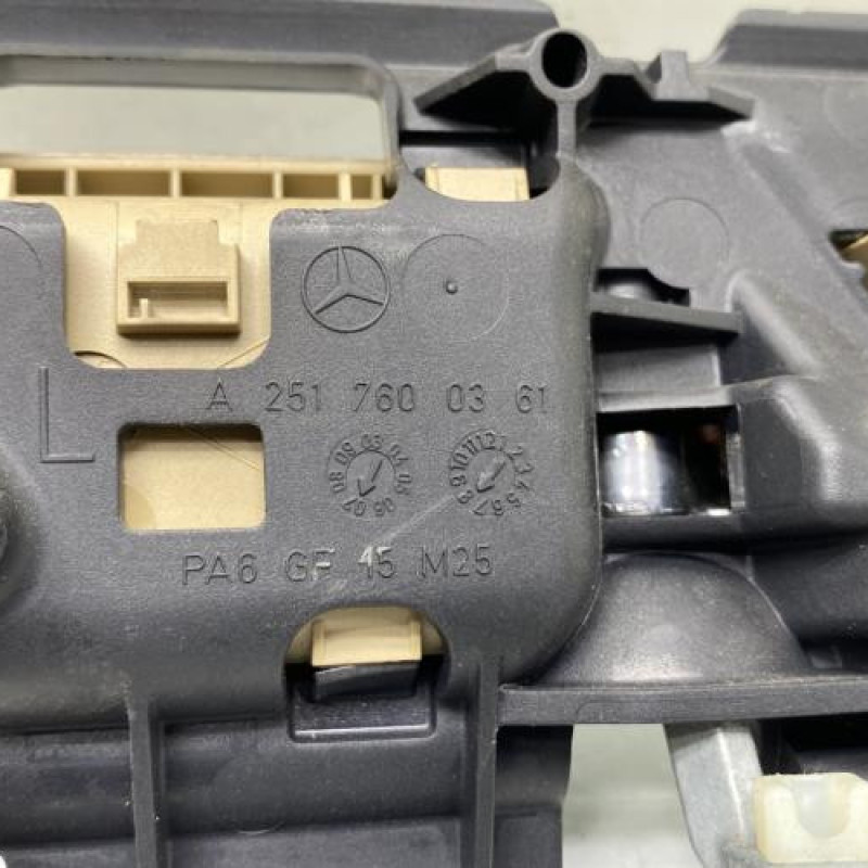Poignee interieur arriere gauche MERCEDES CLASSE R 251 Photo n°3