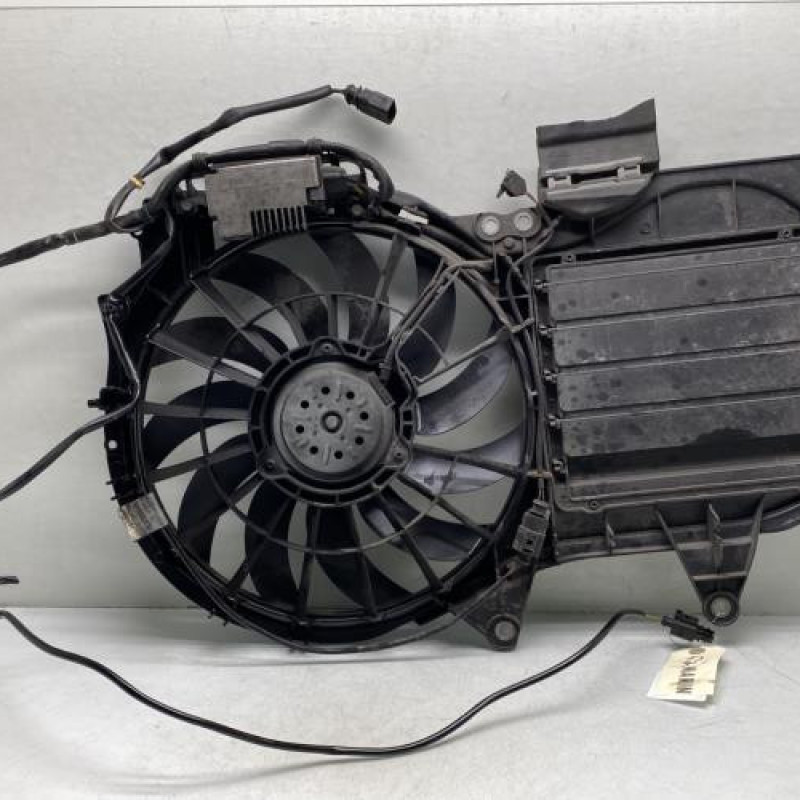 Moto ventilateur radiateur AUDI A4 2 Photo n°3