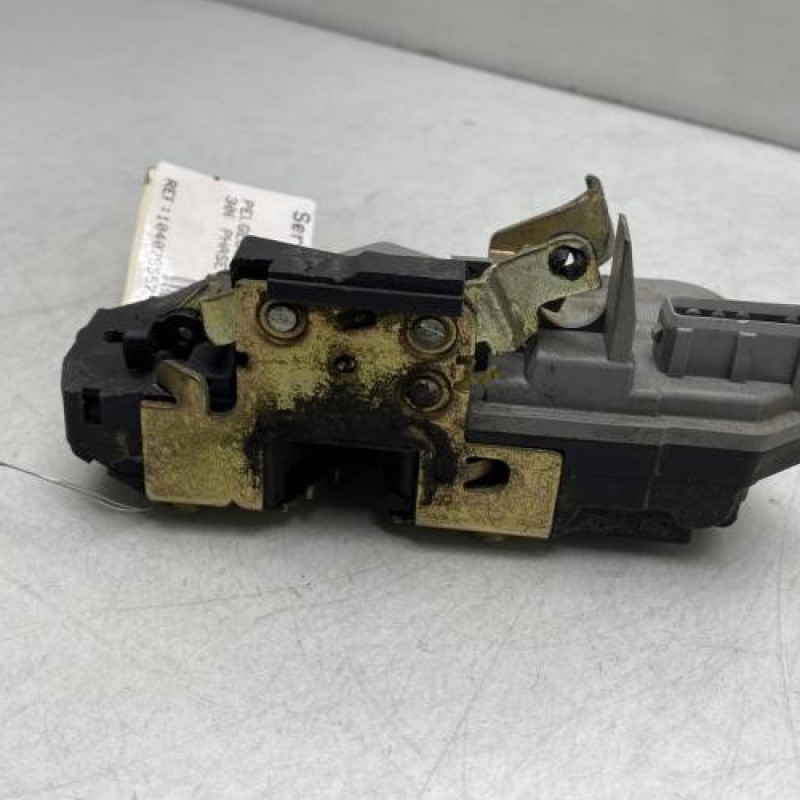 Serrure arriere droit PEUGEOT 306 Photo n°4