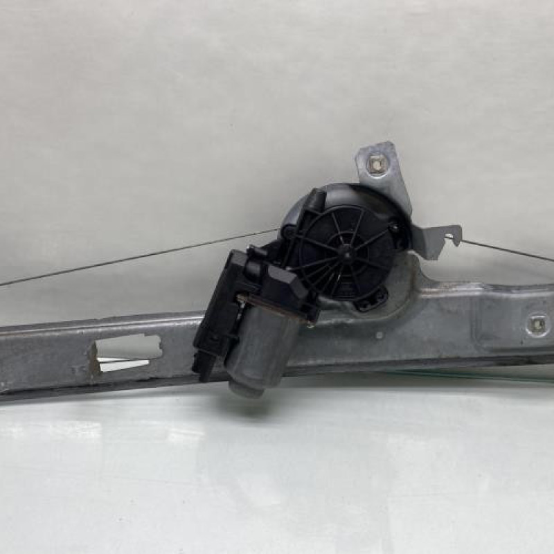 Leve vitre electrique avant droit RENAULT SCENIC 2 Photo n°4