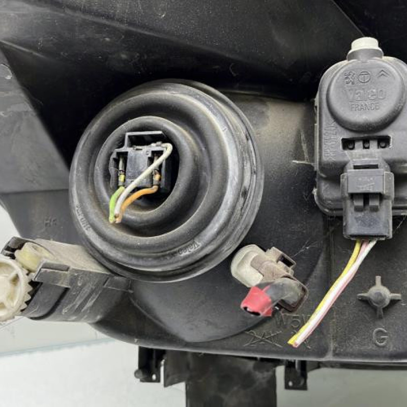 Optique avant principal gauche (feux)(phare) CITROEN XSARA PICASSO Photo n°8