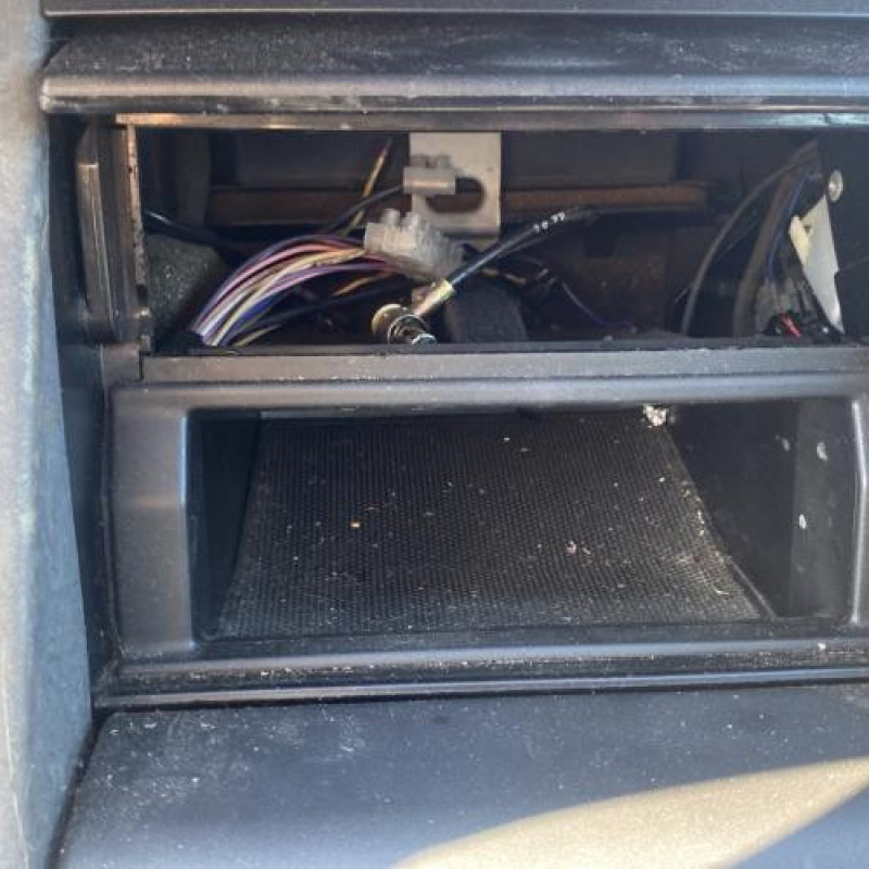 Leve vitre electrique arriere droit RENAULT SAFRANE Photo n°20