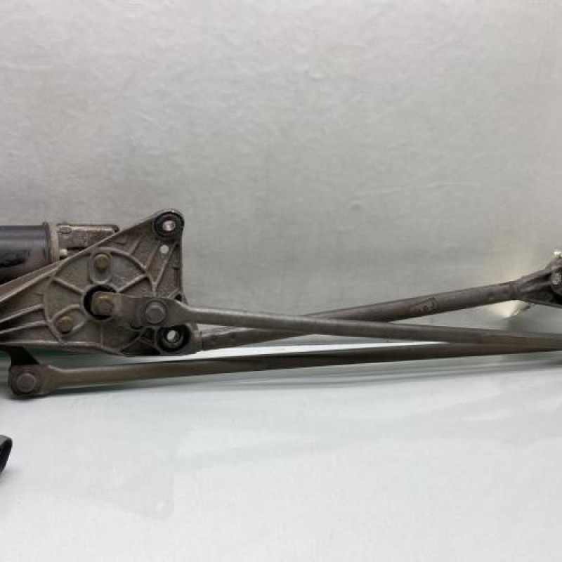 Moteur essuie glace avant RENAULT SAFRANE Photo n°1