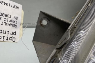 Optique avant principal gauche (feux)(phare) RENAULT TRAFIC 2