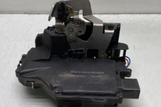 Serrure arriere gauche AUDI A4 2