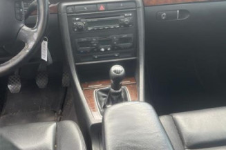 Serrure arriere gauche AUDI A4 2