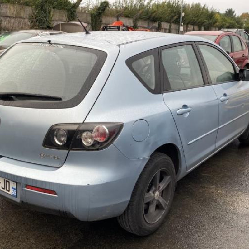 Pare boue arriere droit MAZDA 3 1 Photo n°10