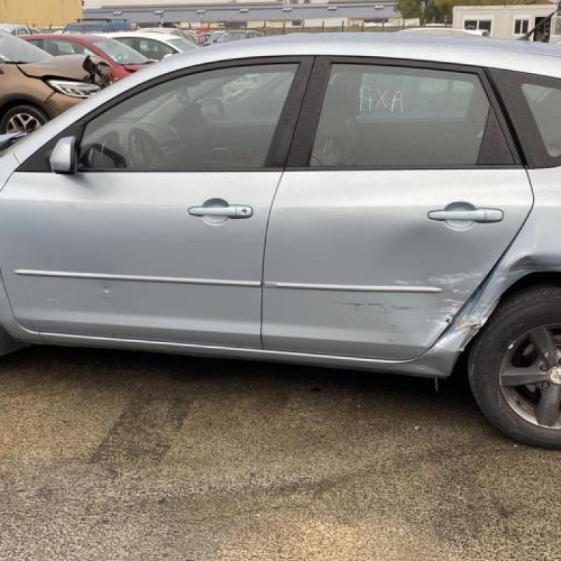 Pare boue arriere droit MAZDA 3 1 Photo n°18