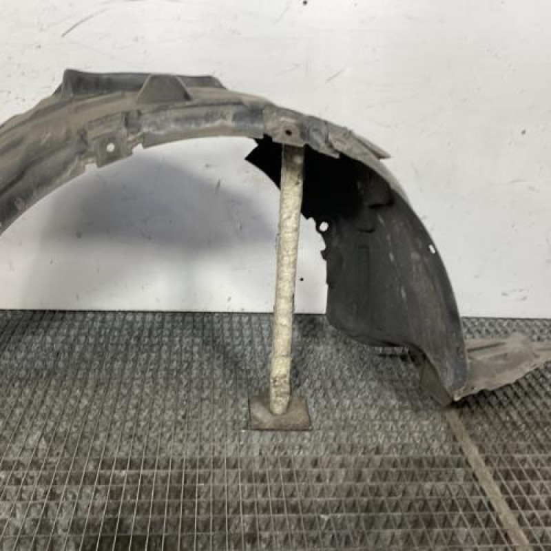 Pare boue avant droit MAZDA 3 1 Photo n°4