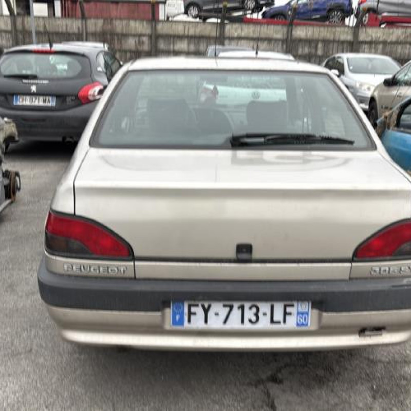 Serrure arriere droit PEUGEOT 306 Photo n°9