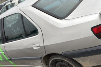 Serrure arriere droit PEUGEOT 306