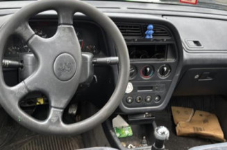 Serrure arriere droit PEUGEOT 306