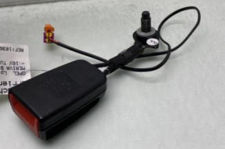 Attache ceinture arriere droit OPEL MERIVA B