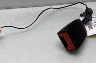 Attache ceinture arriere gauche OPEL MERIVA B