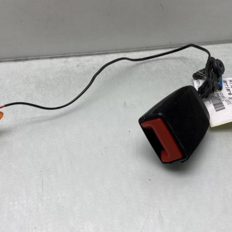 Attache ceinture arriere gauche OPEL MERIVA B Photo n°3