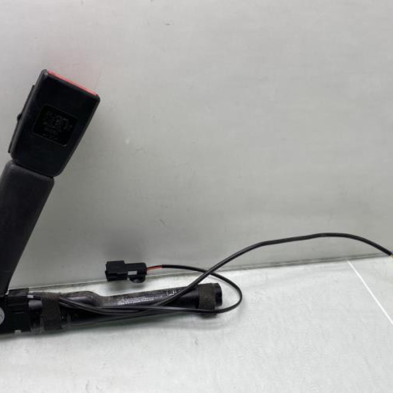 Attache ceinture avant droit OPEL MERIVA B Photo n°1