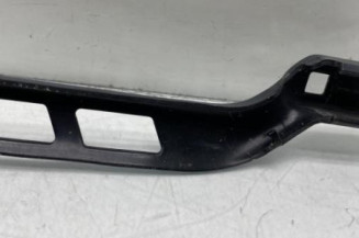 Bras essuie glace avant gauche MERCEDES CLASSE M 166