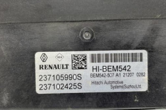 Calculateur moteur RENAULT ARKANA