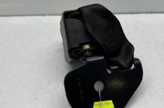Attache ceinture arriere droit RENAULT CLIO 2