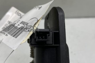 Bouton de coffre MERCEDES CLASSE R 251