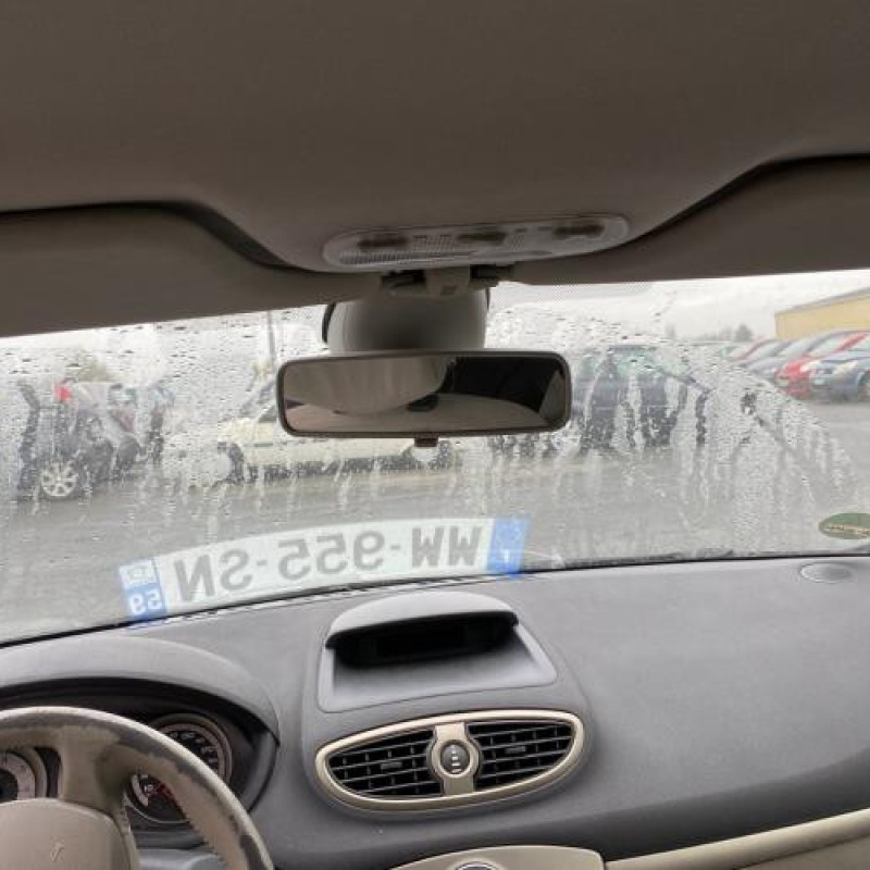 Bouchon de carburant RENAULT CLIO 3 Photo n°17