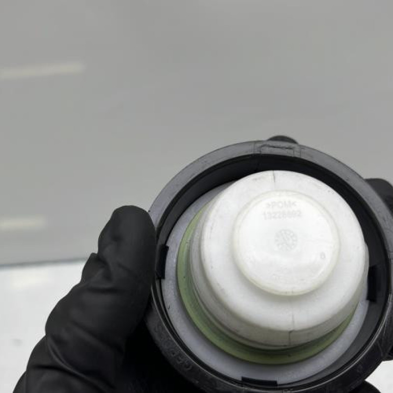 Bouchon de carburant OPEL CORSA E Photo n°5